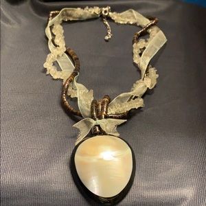 Abacore seashell necklace